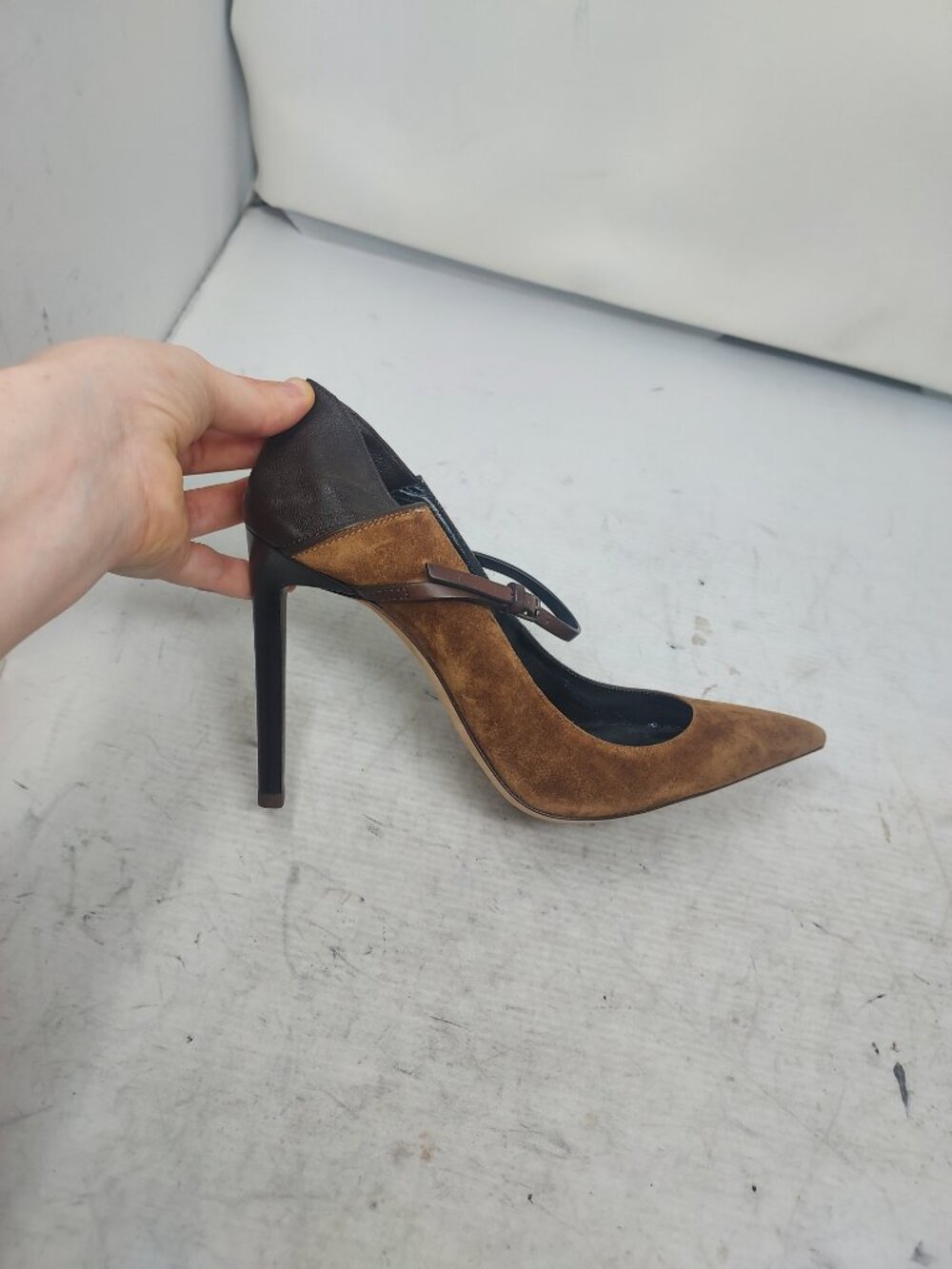 SAINT LAURENT Brown Marjorelle Suede Convertible Pump - Picture 6 of 11